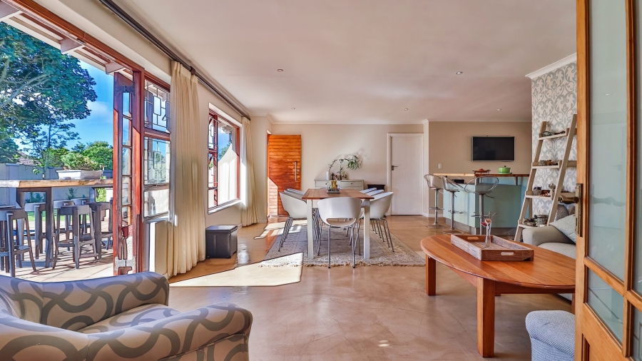 5 Bedroom Property for Sale in Miramar Eastern Cape
